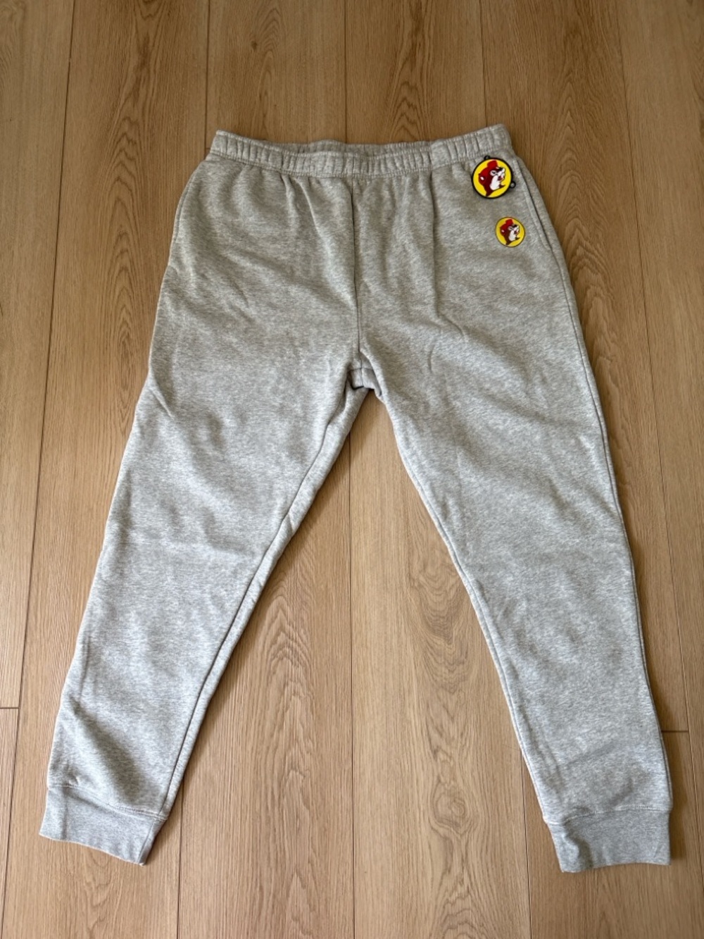 Buc-ee’s Gray Jogger Sweatpants Beaver Logo NWT Size 3X‎